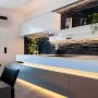 Moderne Küche mit LED Beleuchtung