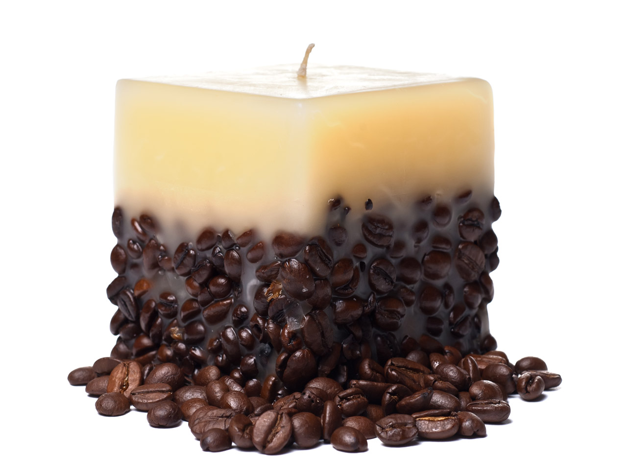 Kerze mit Kaffeebohnen selbst machen